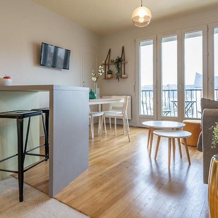 Tours Centre - Proche Gare - Parking Velo - Balcon - Arrivee Autonome Apartamento Exterior foto