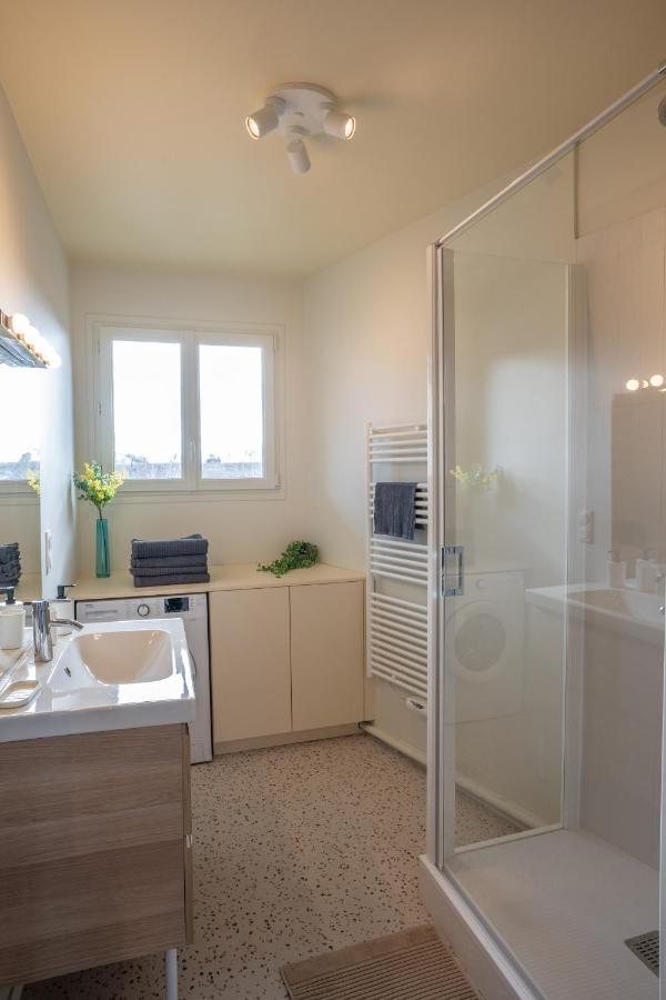 Tours Centre - Proche Gare - Parking Velo - Balcon - Arrivee Autonome Apartamento Exterior foto